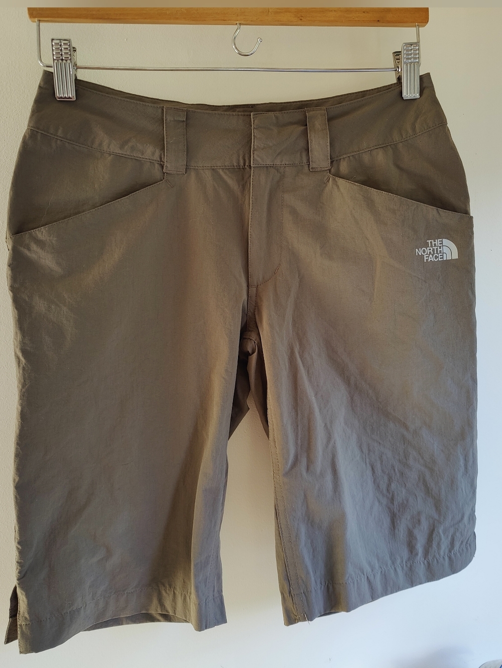 The North Face Women's Olive Outdoor Shorts Size 2